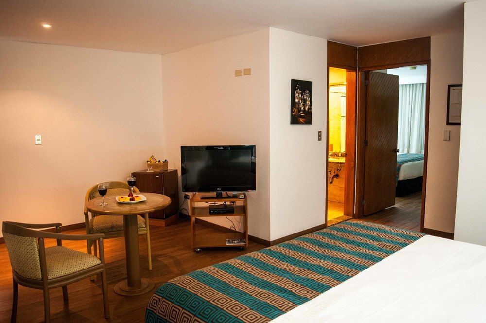 Socialtel Posada Miraflores Λίμα Εξωτερικό φωτογραφία